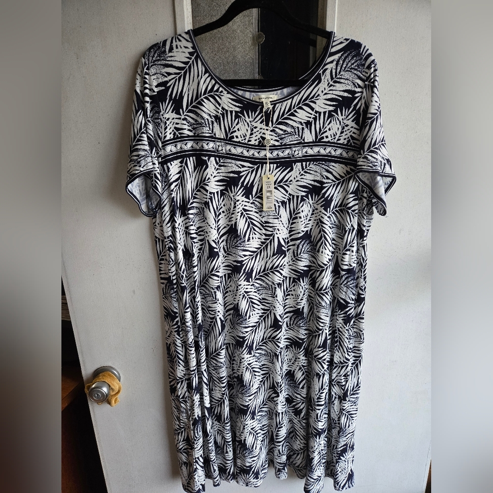Max Studio Navy and White Leaf Pattern Tunic Dres… - image 1